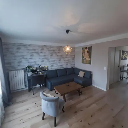 Appt Proche Juan Les Pins شقة *